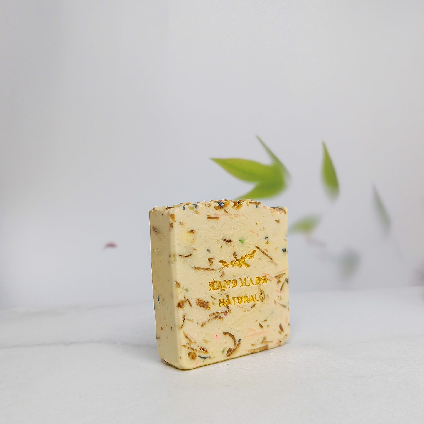 Confetti Feel Fresh Soap